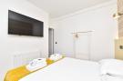 Holiday homeFrance - : DP-75-JAVEL-8A