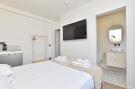 Holiday homeFrance - : DP-75-JAVEL-11A