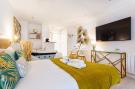 Holiday homeFrance - : BD-15-LECLUSE