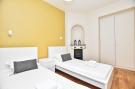 Holiday homeFrance - : AT-78-REAUMUR-2G