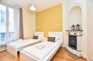 Holiday homeFrance - : AT-78-REAUMUR-2G