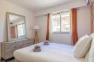 Holiday homeFrance - : LG-17-JUAS