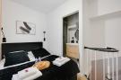 Holiday homeFrance - : RD-18-RECOUVRANCE