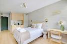 Holiday homeFrance - : IA-31-DEGAULLE-23