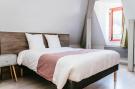 Holiday homeFrance - : Terres de France - Appart'Hotel le Splendid