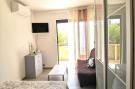 Holiday homeFrance - : Location de Vacances Balaruc-les-Bains 581