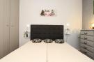 Holiday homeFrance - : Location de Vacances Balaruc-les-Bains 211