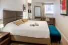 Holiday homeFrance - : Spacieux T2 Dans Le 8ème Arr De Paris -