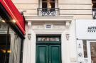 Holiday homeFrance - : Studio Moderne Au Cœur Du 16e Arr. De Paris -