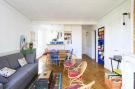 Holiday homeFrance - : Lumineux Appartement Sur Les Toits De Paris