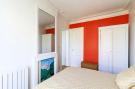 Holiday homeFrance - : Lumineux Appartement Sur Les Toits De Paris