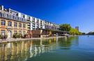 Holiday homeFrance - : Lumineux Appartement Sur Les Toits De Paris