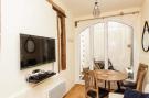 Holiday homeFrance - : Appartement Lumineux Proche Du Parc Monceau.