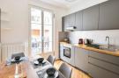 Holiday homeFrance - : élégant Appartement Haussmannien Avec Balcon -