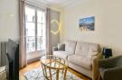 Holiday homeFrance - : élégant Appartement Haussmannien Avec Balcon -