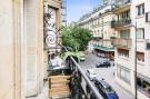 Holiday homeFrance - : élégant Appartement Haussmannien Avec Balcon -