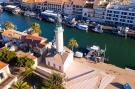 Holiday homeFrance - : Résidence Les Jardins Du Port