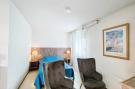 Holiday homeFrance - : Location de Vacances Lamalou-les-Bains 77