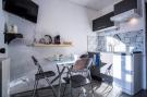 VakantiehuisFrankrijk - : Appartement Avres -