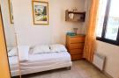 Holiday homeFrance - : Location de Vacances Six-Fours-les-Plages 333