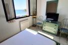 Holiday homeFrance - : Location de Vacances Six-Fours-les-Plages 333