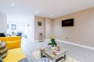 Holiday homeGreat Britain - : 2 Bedroom Apartment 2 Bathroom Church Road