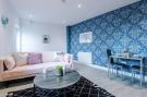 Holiday homeGreat Britain - : 1 Bedroom Apartment Double Bed 1 Bathroom Church R