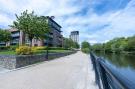 Holiday homeGreat Britain - : 2 Bedroom Apartment 1 Bathroom Victoria Riverside