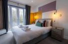 Holiday homeGreat Britain - : 2 Bedroom Apartment 1 Double Bed 1 Single Bed Shie