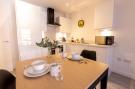 FerienhausGrossbritannien - : 1 Bedroom Apartment 1 Bathroom Northwood Street