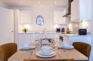 Holiday homeGreat Britain - : 2 Bedroom Apartment 1 Bathroom Northwood Street