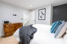 Holiday homeGreat Britain - : 3 Bedroom Apartment 2 Bathroom Toynbee Street