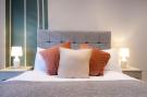 Holiday homeGreat Britain - : 3 Bedroom Apartment 1 Bathroom Hackney Cedar House