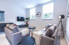 Holiday homeGreat Britain - : 4 Bedroom Apartment 2 Bathroom Hungerford Road