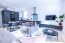 Holiday homeGreat Britain - : 4 Bedroom Apartment 2 Bathroom Hungerford Road