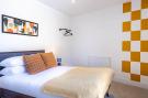 VakantiehuisGroot-Brittannië - : 2 Bedroom Apartment 2 Bathroom Merton Mitcham