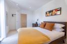 Holiday homeGreat Britain - : 2 Bedroom Apartment 2 Bathroom Merton Mitcham