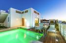 Holiday homeGreece - Crete: Thalasses Villa 1