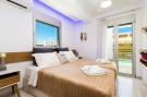 Holiday homeGreece - Crete: Thalasses Villa 1