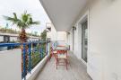 VakantiehuisGriekenland - Athene: Apartment Outside Athens