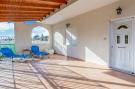 VakantiehuisGriekenland - Athene: Small apartment in Porto Rafti Area