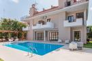 Holiday homeGreece - Athens: Luxuriöse Villa mit Pool in Anavissos