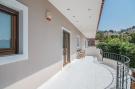 Holiday homeGreece - Athens: Luxuriöse Villa mit Pool in Anavissos