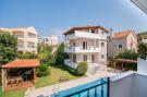 Holiday homeGreece - Athens: Luxuriöse Villa mit Pool in Anavissos