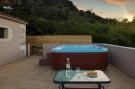 Holiday homeGreece - Crete: holiday home, Maheri-Villa Aladanos