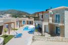 FerienhausGriechenland - : Villas Azure Beach Nopigia 3-bedroom-villa - 100 s