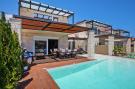 FerienhausGriechenland - : Holiday homes Sunny Villas Resort and SPA Chanioti