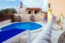 FerienhausKroatien - : Holiday Home Zubak