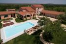 VakantiehuisKroatië - Oost Kroatië: Luxury Villa Mario