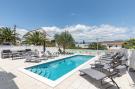 FerienhausKroatien - : Marina Jacuzzi  Apartment  C